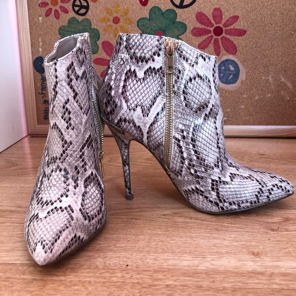Steve Madden heels